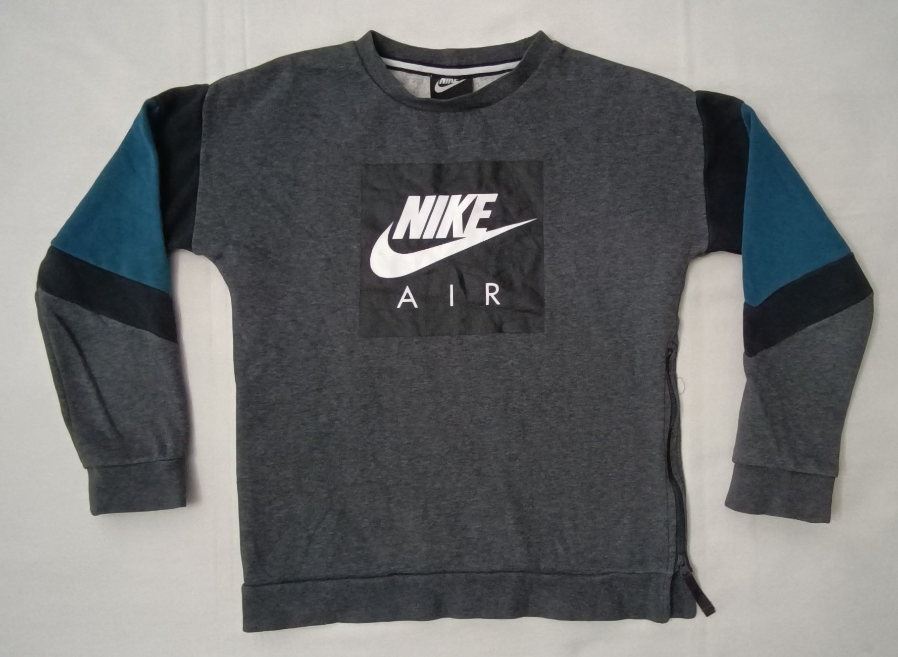 Nike AIR Sportswear Sweatshirt оригинално горнище ръст 147-158см Найк