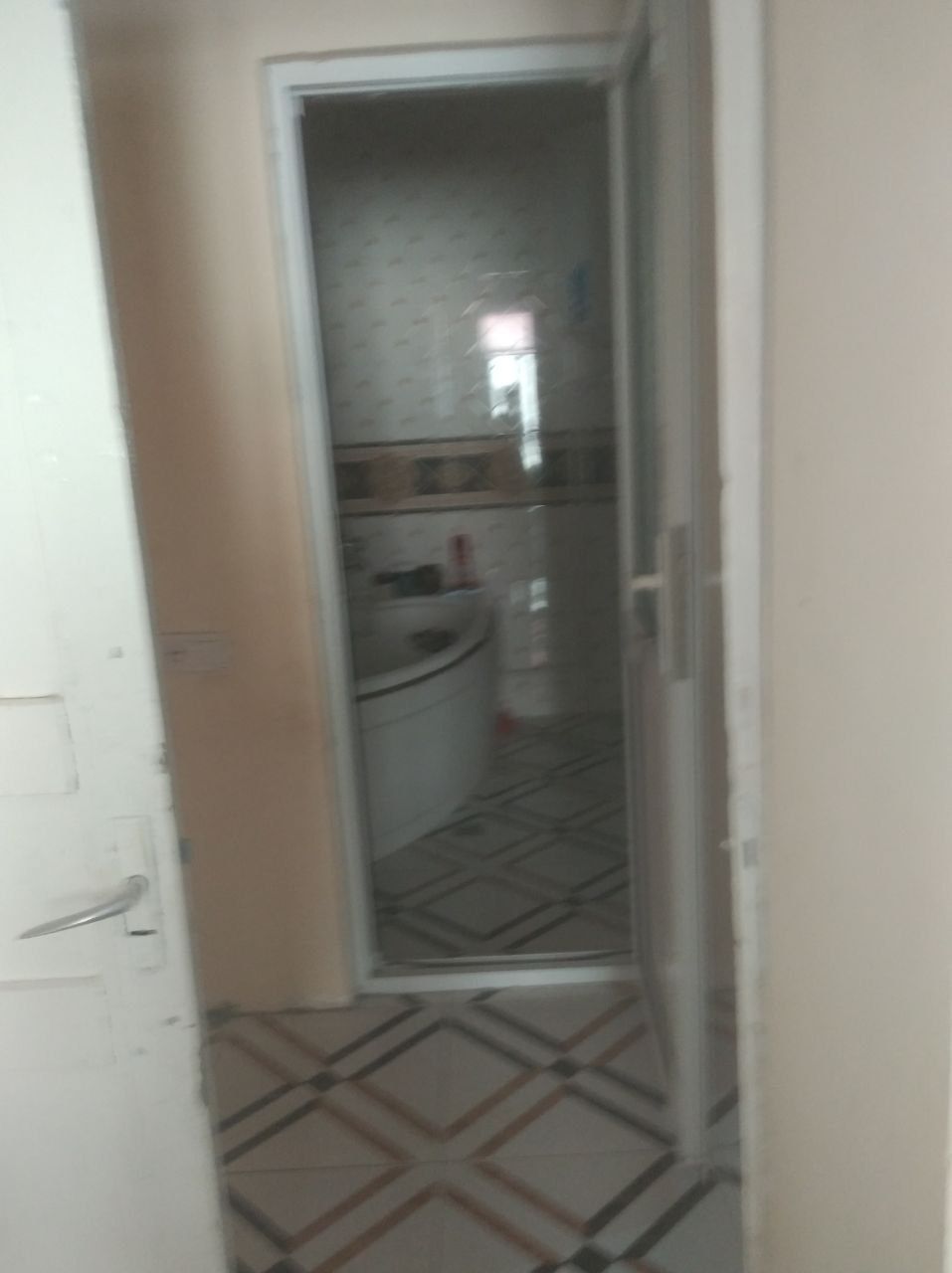 Uy sotiladi srochna