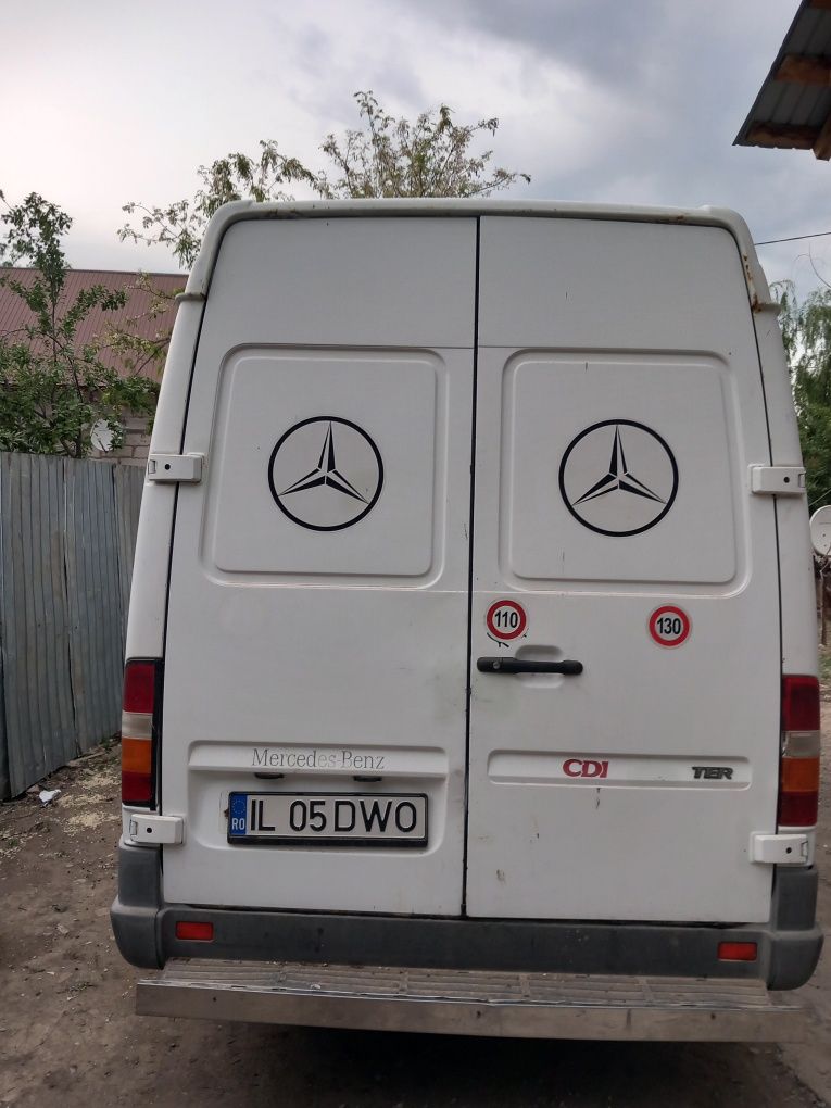 Vînd mwrcedes sprinter