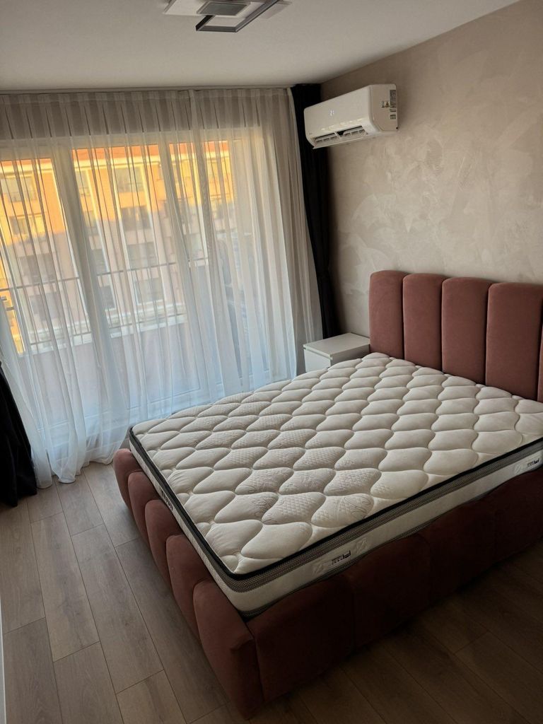 Дава се под наем Двустаен апартамент в Пловдив, Остромила - 60 кв.м за 450 € - Снимка #3