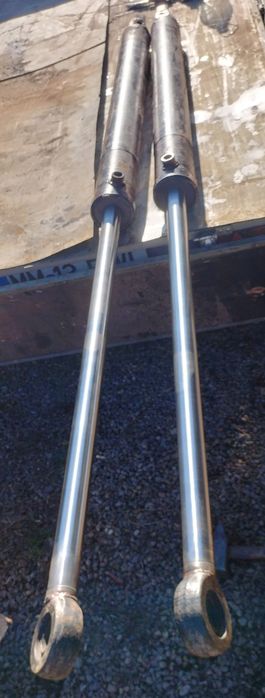 Cilindri hidraulici  2,64 m