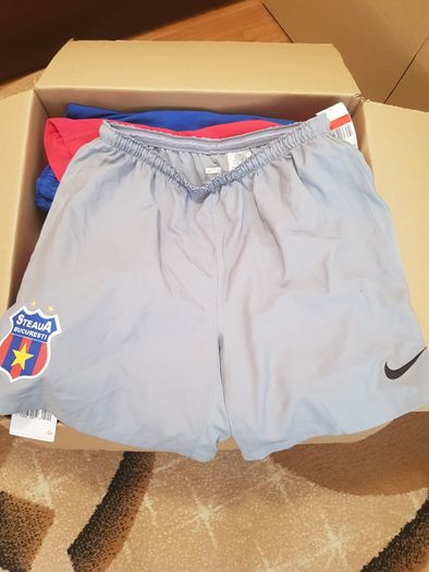 Pantaloni scurți steaua bucuresti