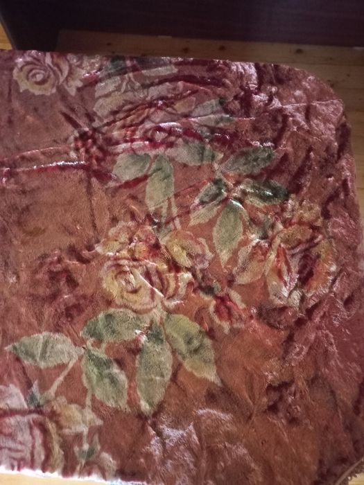 Față de masă plușată cu franjuri, 135/120 URSS