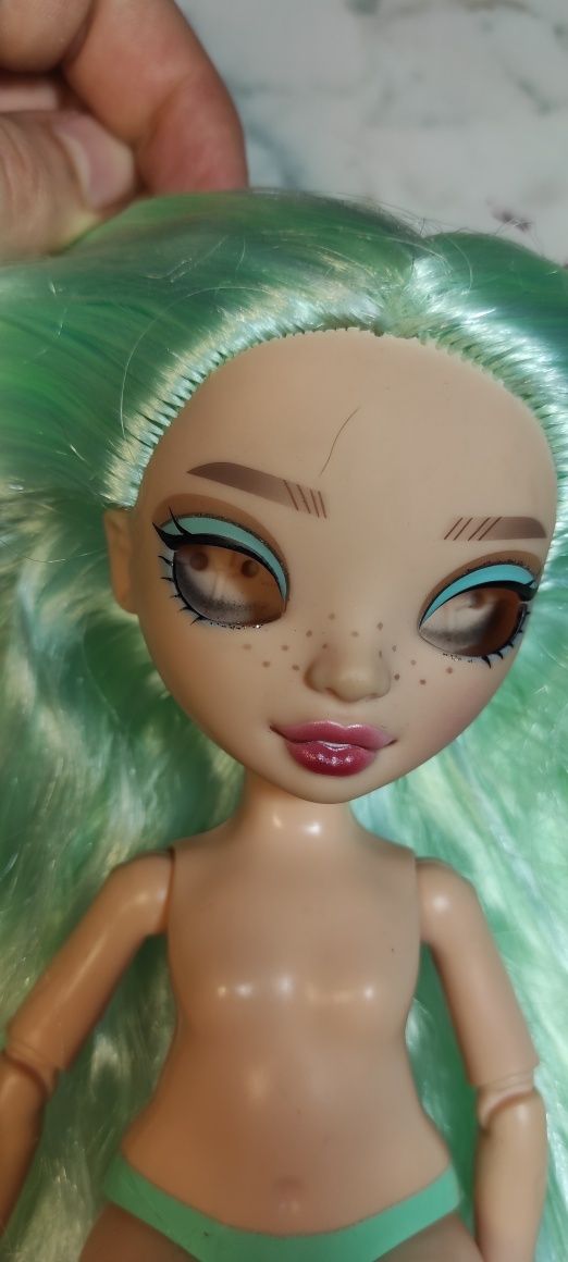 Кукли  и части Барби Barbie monster high lol omg bratz ever after high