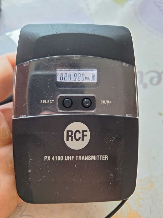 Професионални звукови трансмитери/микрофони RCF PX 4100 UHF