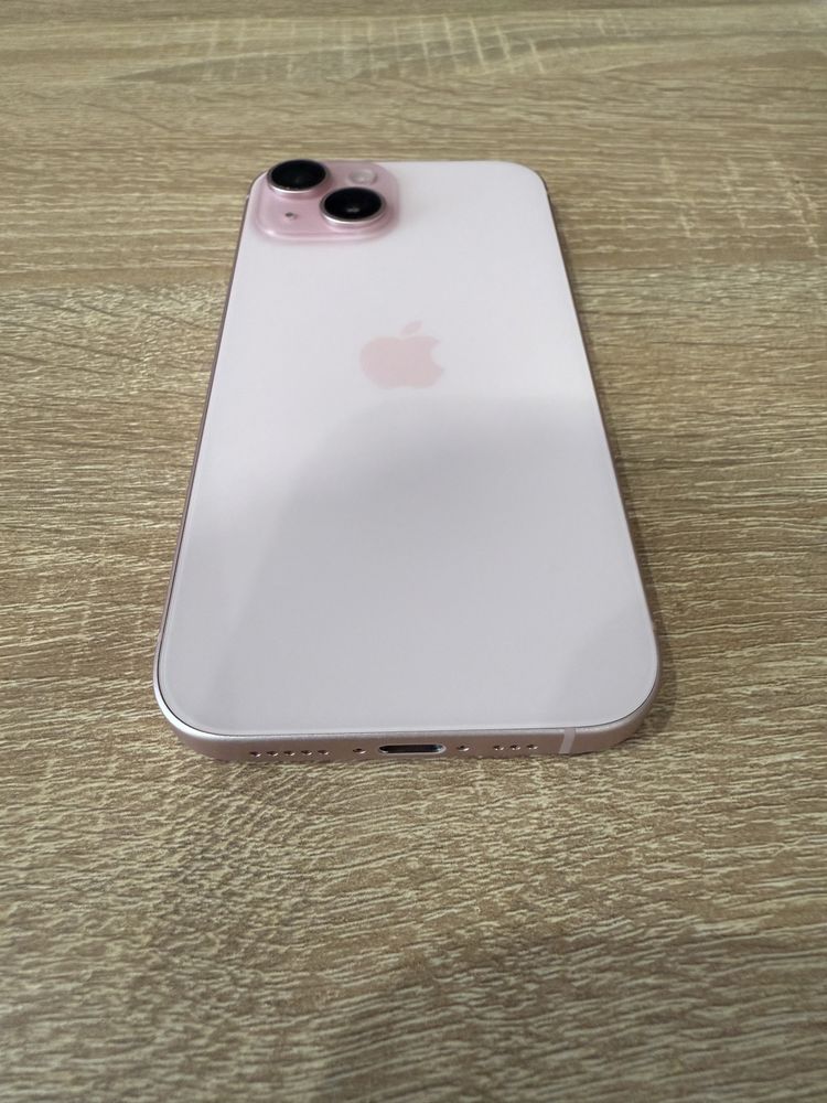 iPhone 15 Pink 128GB С Гаранция