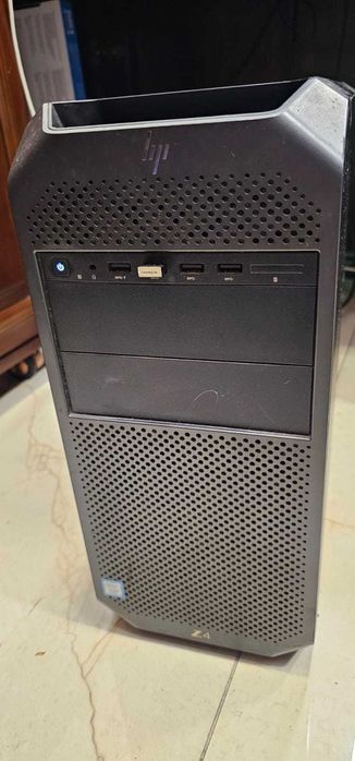 Statie grafica HP Z4 G4 Intel Xeon W-2245 3.90GHz, 128 GB Ram