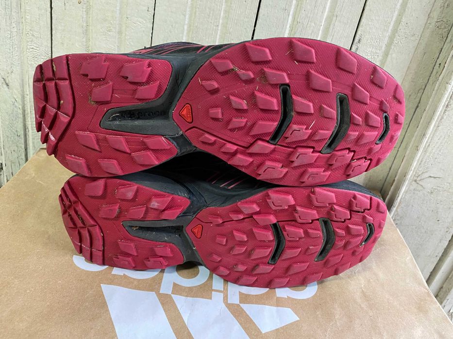 ''SALOMON Wings Access 3 GORE-TEX''оригинални маратонки 39 номер