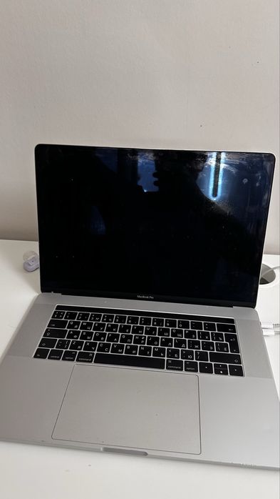 Macbook pro 15 core i7