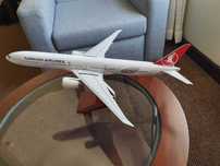 Macheta uriașă de avion Turkish Airlines | Decoratie frumoasa