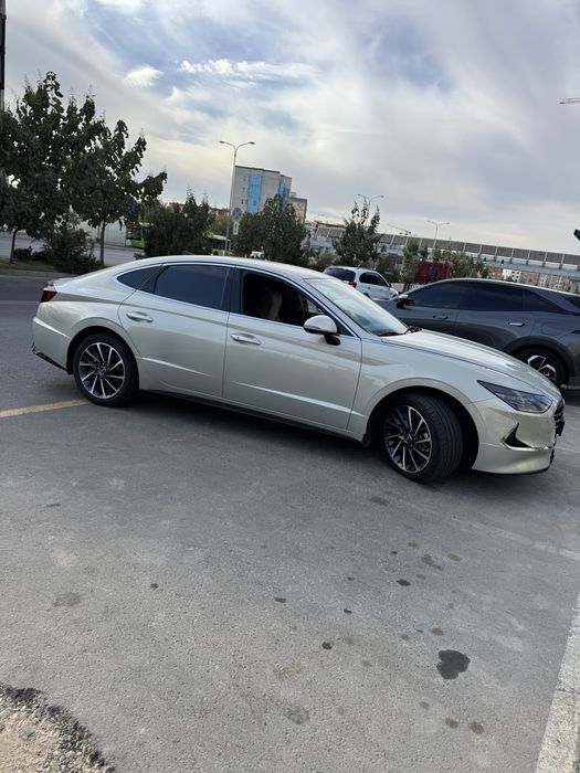 Hyundai sonata 2022 zoʻr holatda