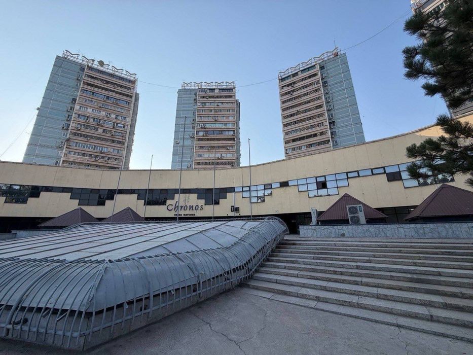 Метро Хамид Алимжан Продается Здания