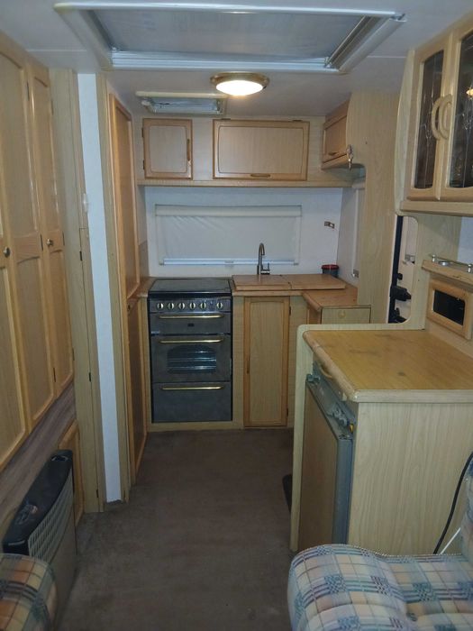 Rulota Bailey Pageant Majestic 2000