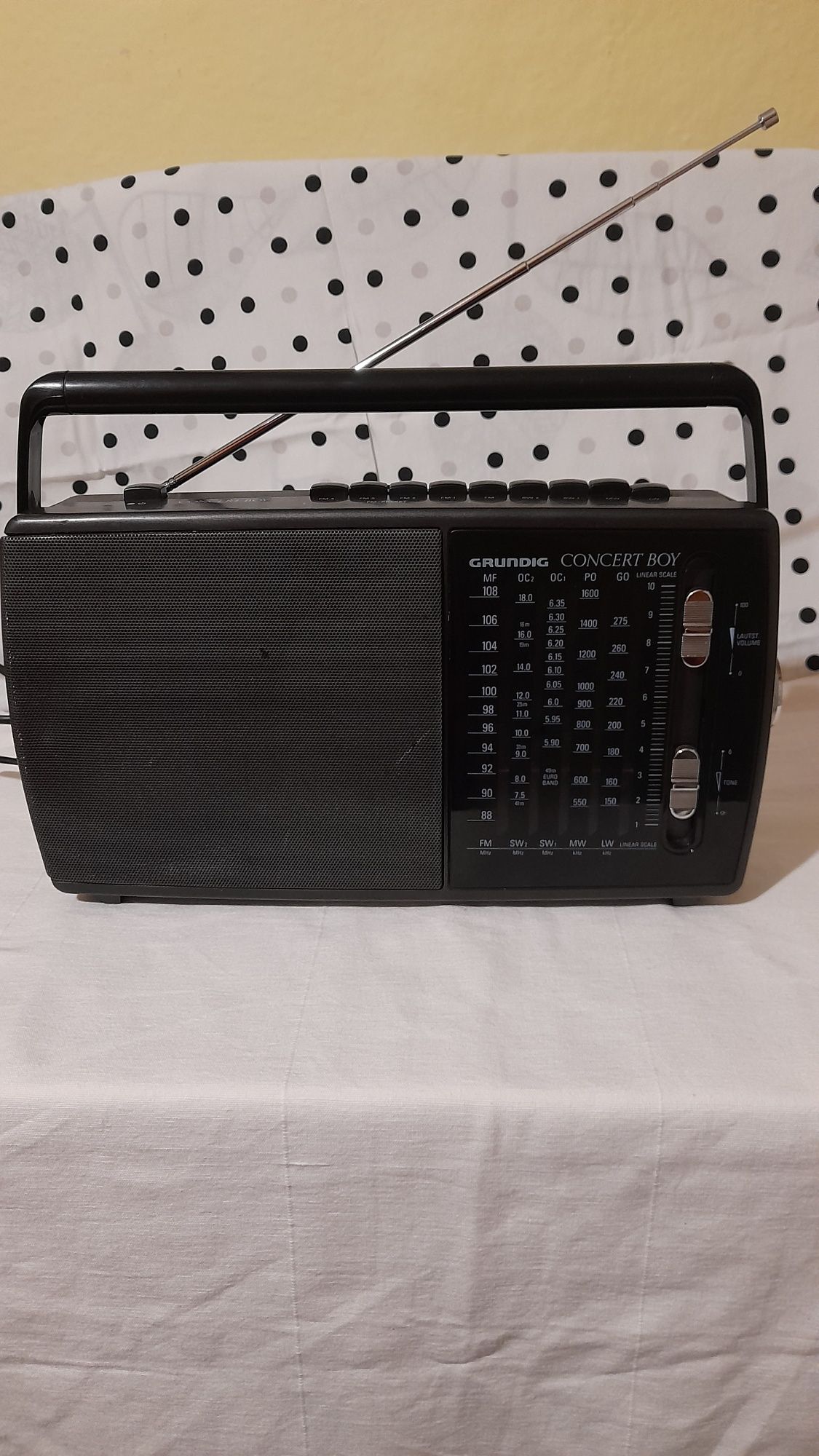 Radio Grundig concert boy 230