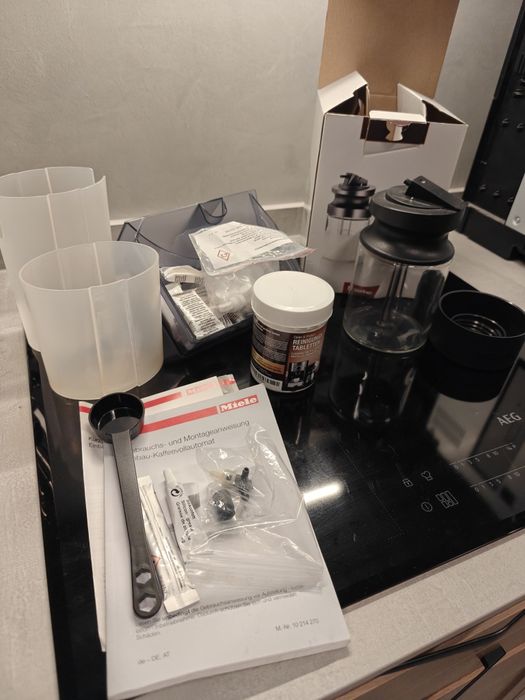 Miele CVA 6800 кафе машина автомат за вграждане