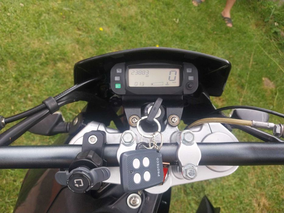 Vand Aprilia SX 125, pentru A1,  impecabila