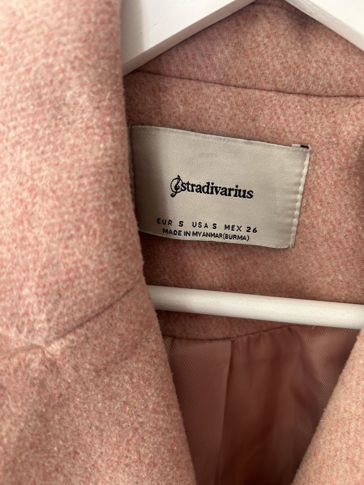 Палто с вълна Stradivarius