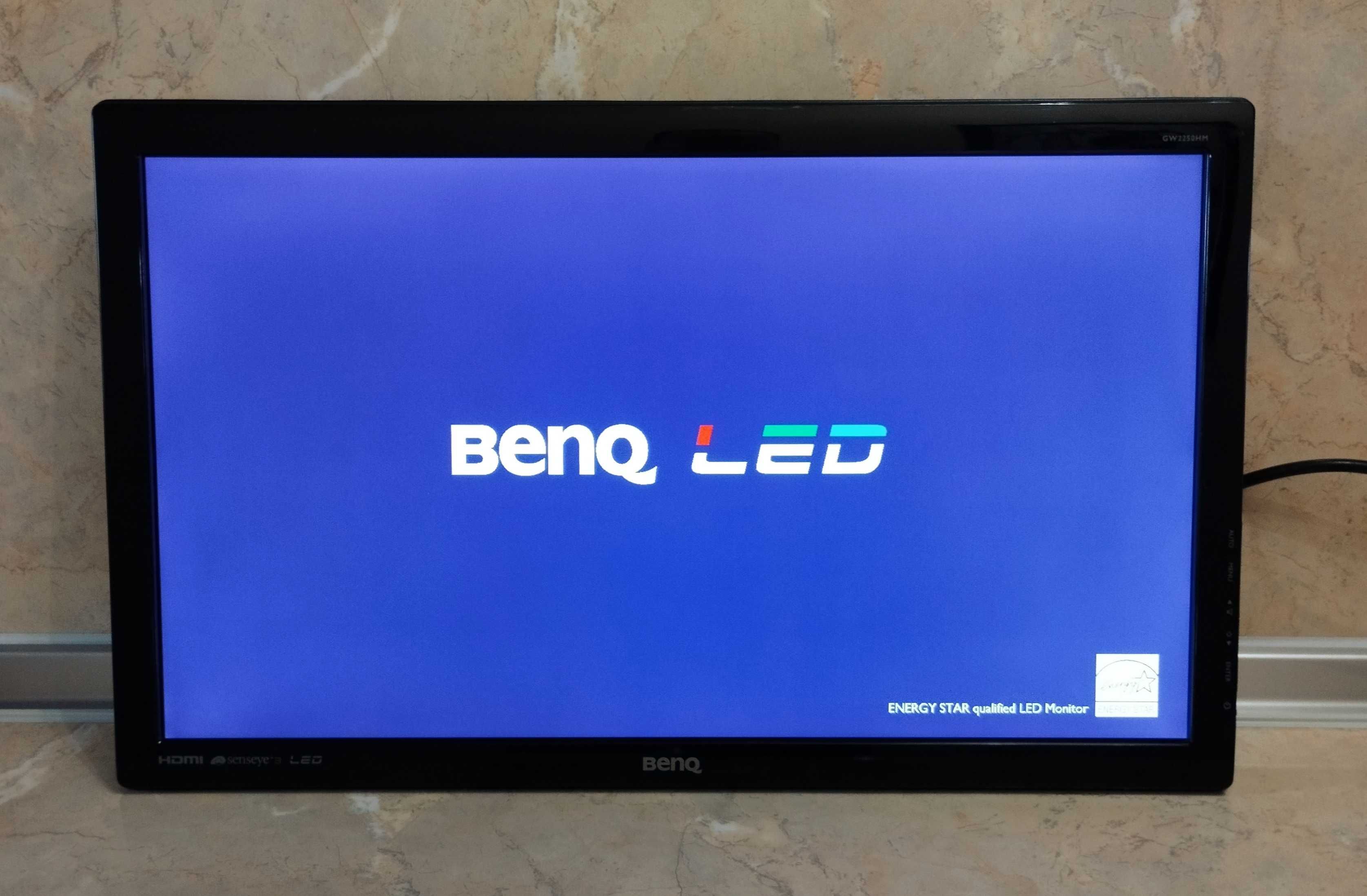 Benq - 2 броя W-LED, FULL HD монитори 24 и 22 инча с HDMI
