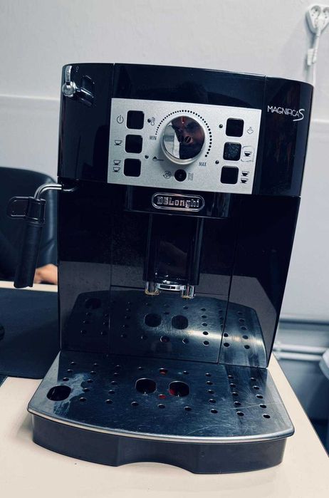 Delonghi Magnifica S