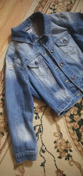 Куртка джинсовая на девочку