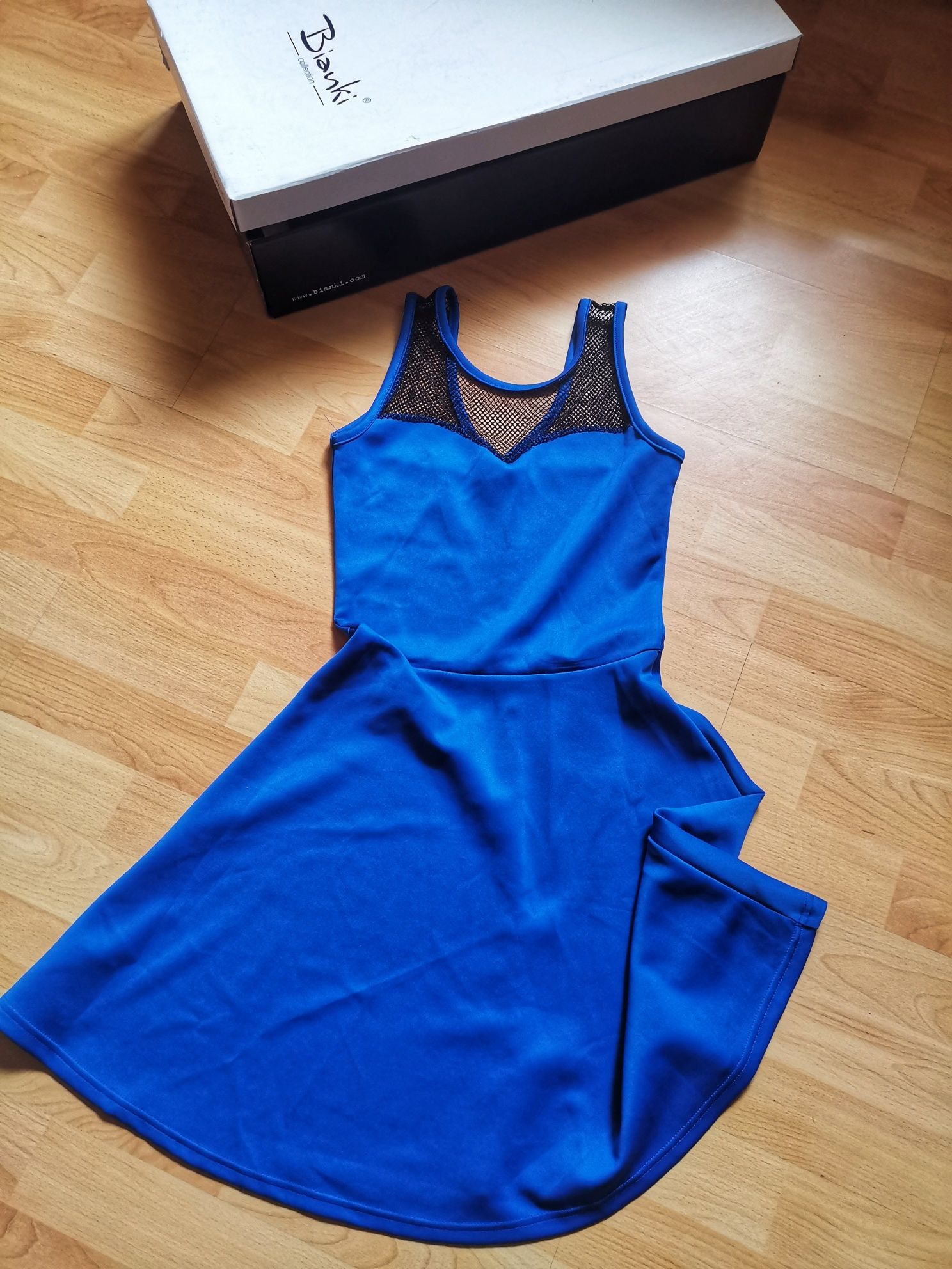 Тъмно синя рокля fb sister