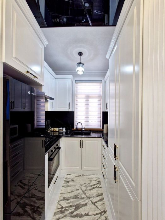 Сдается 3/3/6 ориентир Согдиана 63- школа , напротив Садика