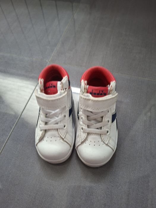 Детски маратонки и боти