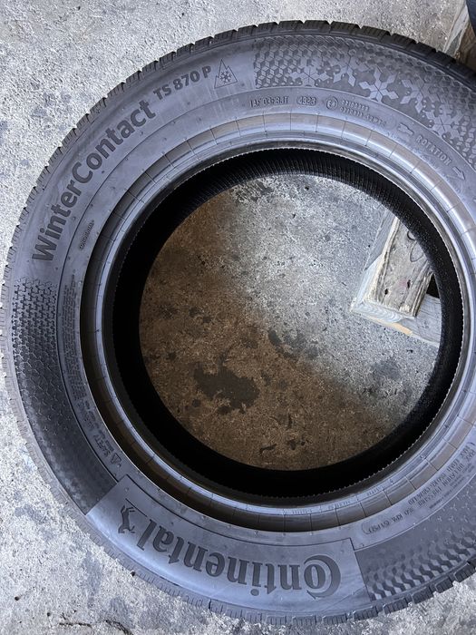 2 anvelope iarna ca NOI 225/65/17 , Continental , DOT 4323 , 8.4 mm