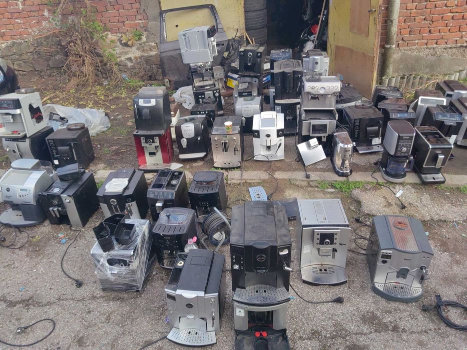 Продавам 60броя кафемашини роботи Делонги, Круп, Нивома, Юра, Филипс,