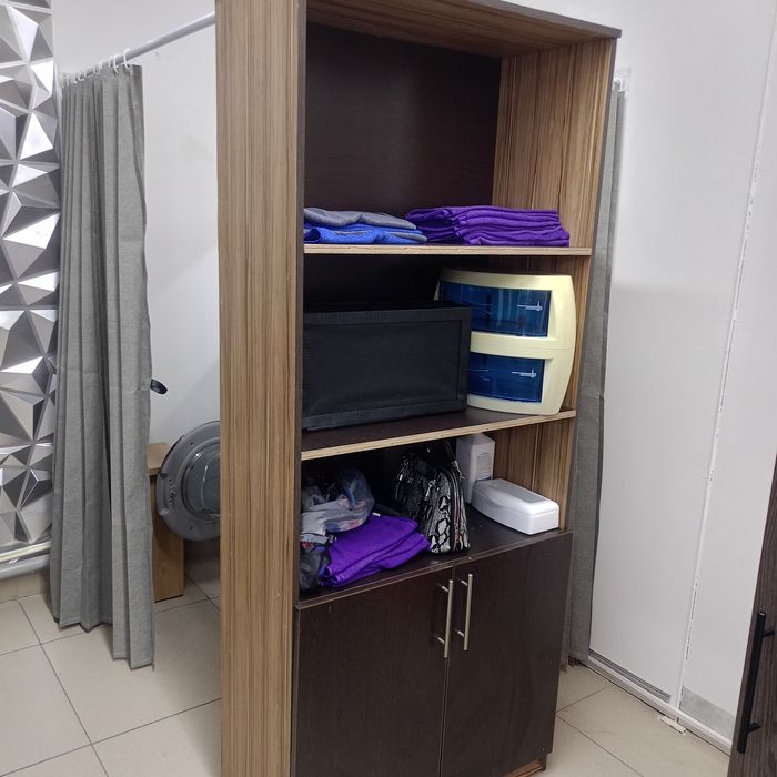 Шкаф и стерилизатор