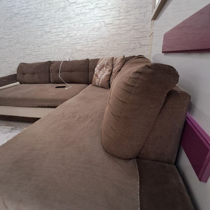 ЪГЛОВ ДИВАН 2.70/1.90/h50