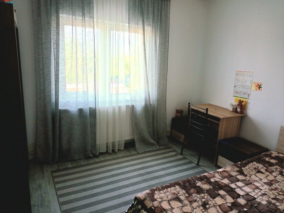 Apartament 2 Camere Decomandat De Vânzare Cartier Grui | Zona Cu Vile