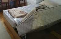 Комплект 2 единични легла с матраци и ракла