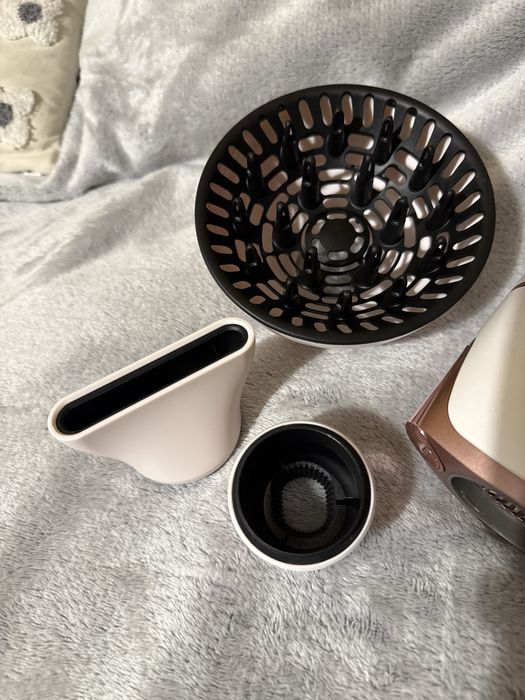 Сешоар Philips SenseIQ