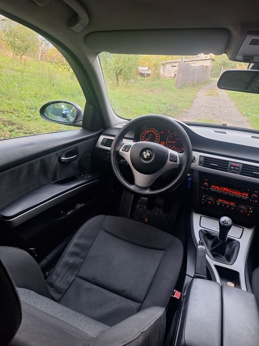 BMW e90 320i N46B20