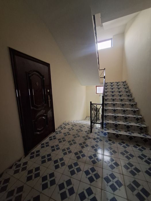 Срочно сдаётся 2х комнатная квартира На Вокзале !!