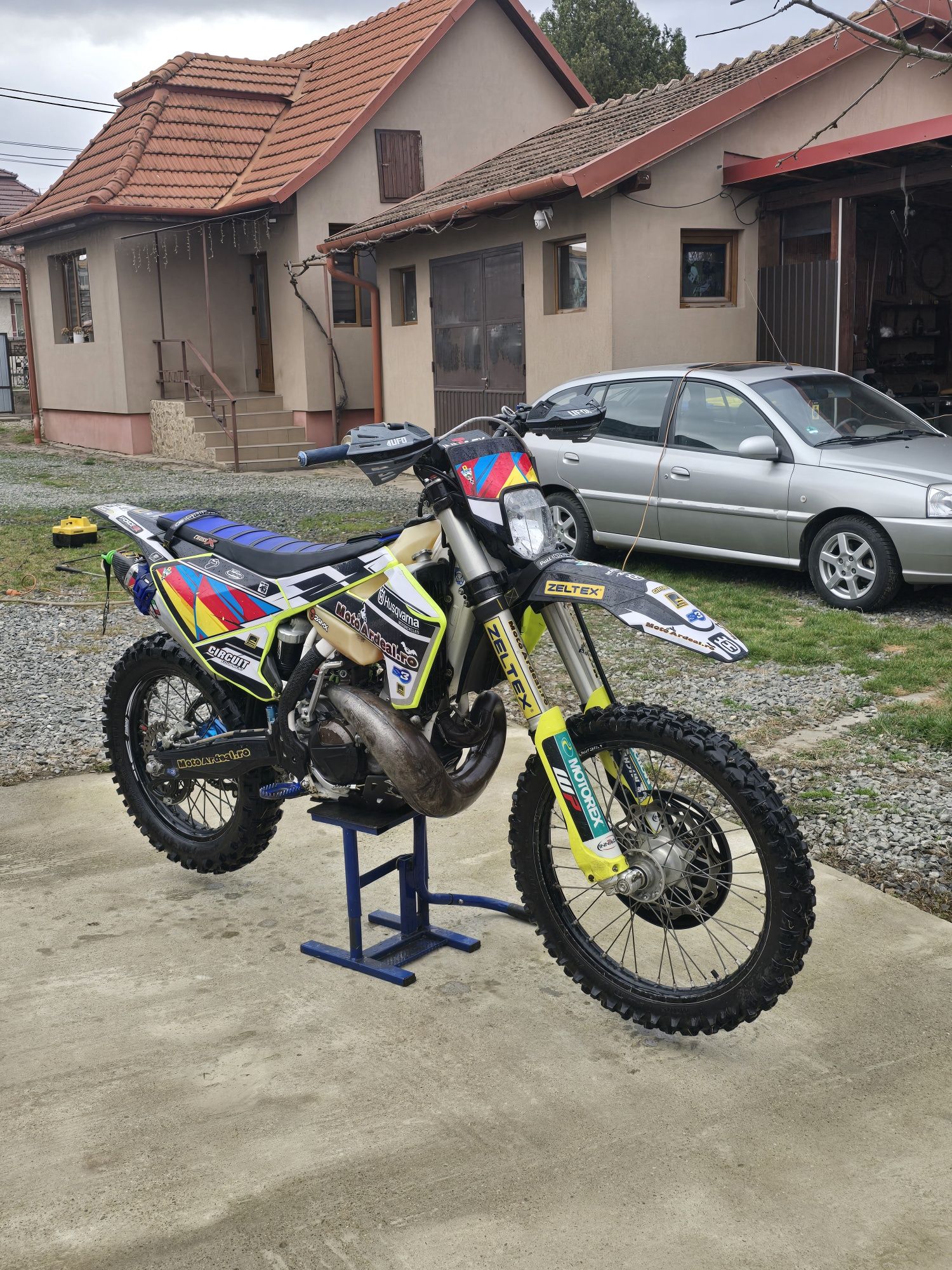 Husqvarna te 250