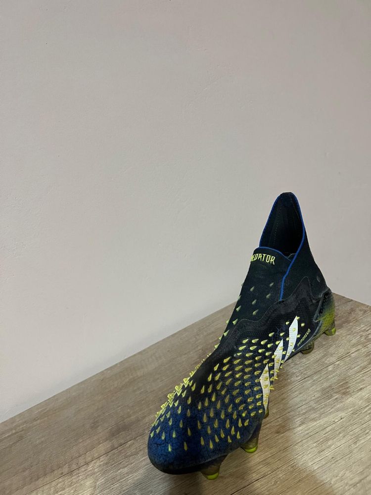 Adidas predator Freak+SG
