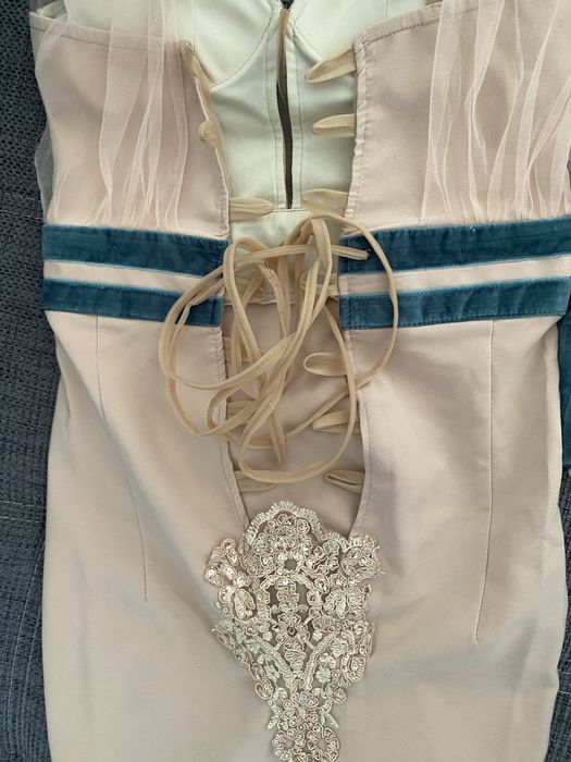 Rochie cu perle foarte draguta