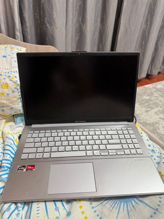 Asus Vivobook Go 15