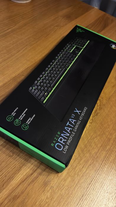 Tastarura gaming razer ornata silentioasa