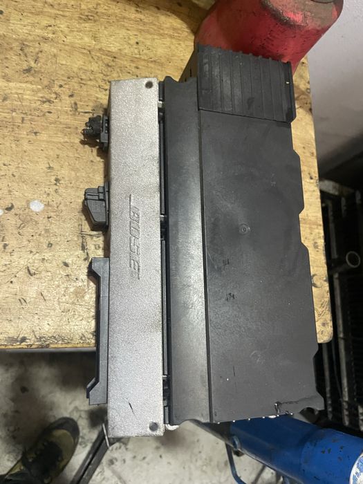 Statie amplificator audi/wv