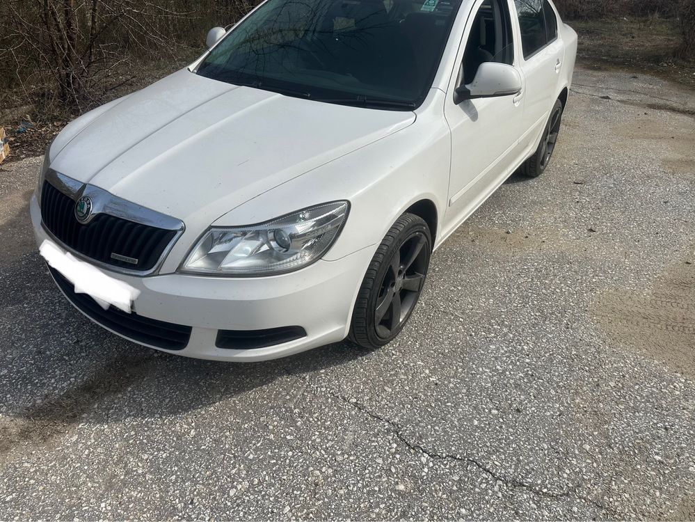 Skoda octavia 1.6tdi Шкода октавия 1.6тди На Части