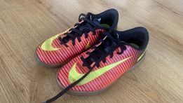 Футболни обувки Nike 32 номер