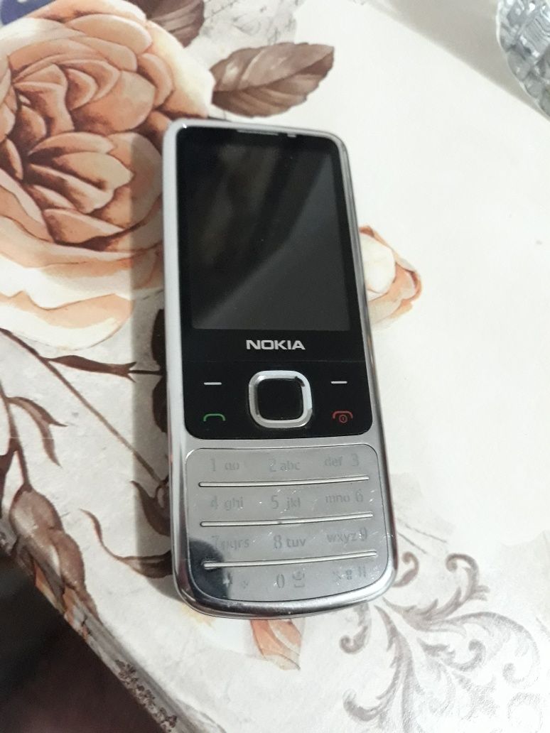 Nokia 6700 C mai