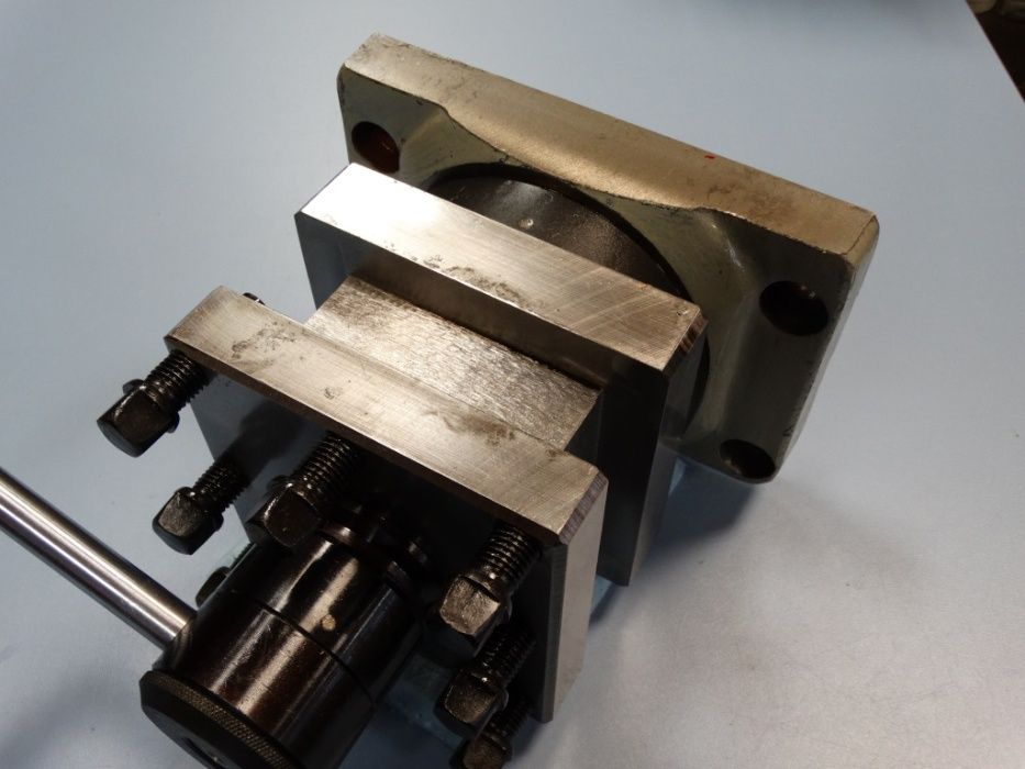 Ножодържач за струг