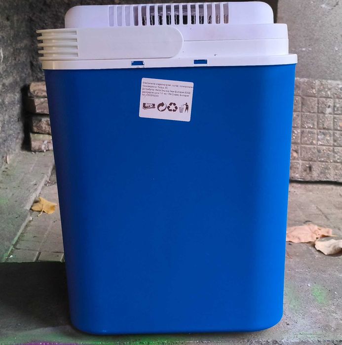 Електрическа хладилна кутия