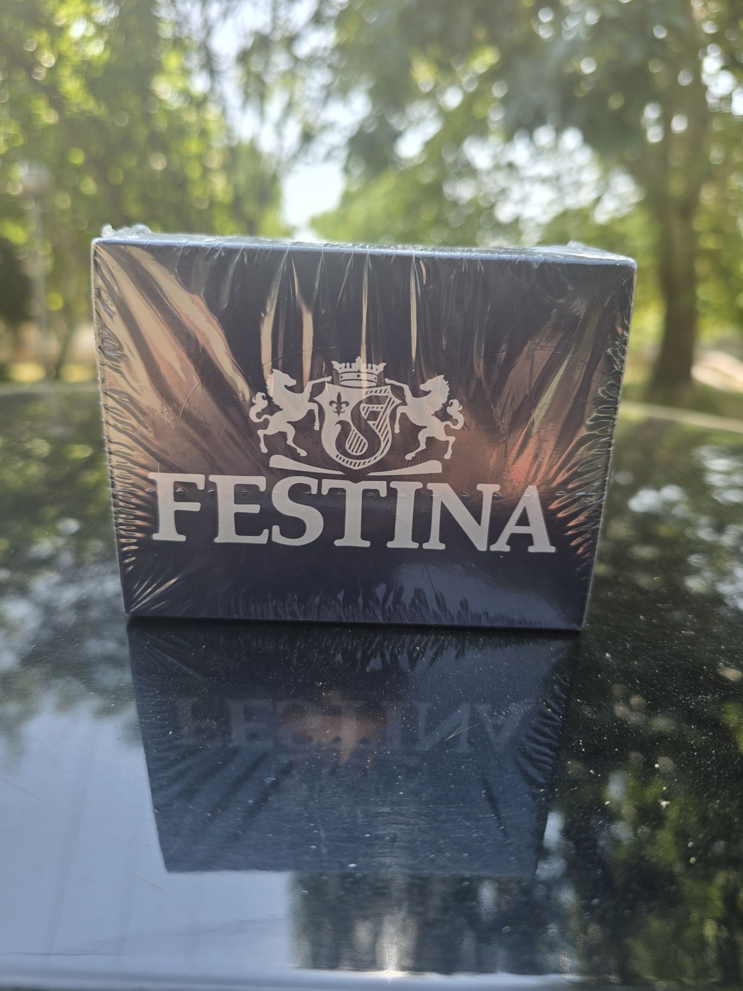 Часовник FESTINA