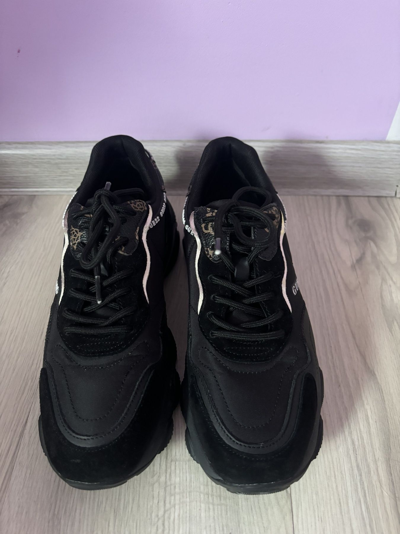 Маратонки Guess Sneakers