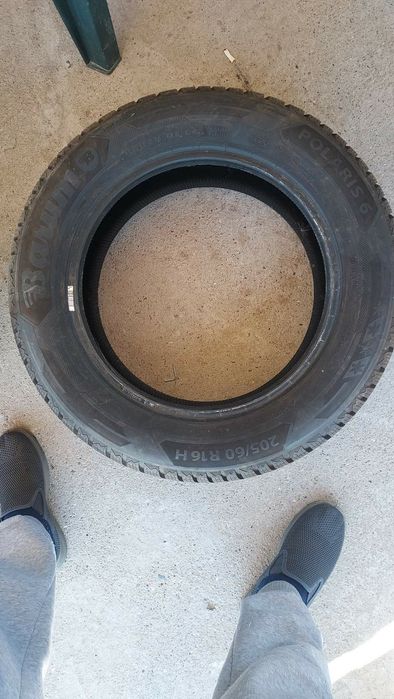 Продавам зимни гуми